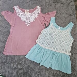 2 piece blouse lot Sizes 7/8 8 Nice